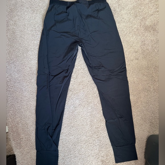 Size M Black Nike Running Pants - Picture 4 of 4
